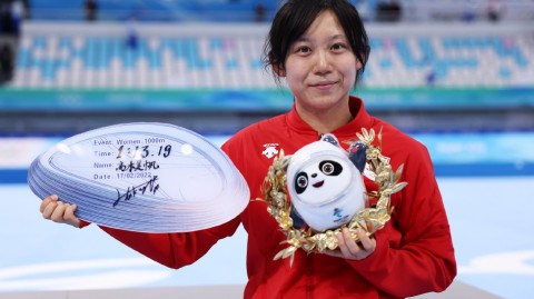 “冰丝带”圆梦终摘冠，高木美帆破奥运纪录加冕速滑千米女王