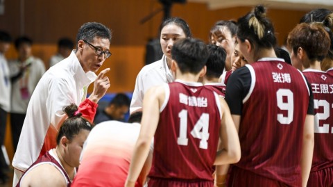 FM2026球员身高体型系统全解析：Unity引擎如何重塑身体对抗逻辑