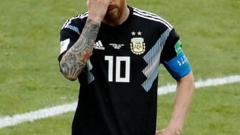 世界杯点球踢空的遗憾：从巴乔到梅西，这些球星球门前的致命失误盘点
