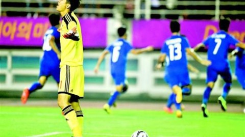 国足0-1叙利亚新帅主场开门黑